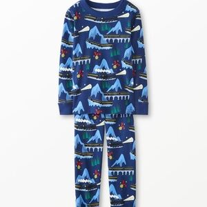 SOLD - NWT Polar Express! Size 6-7 Hanna Andersson